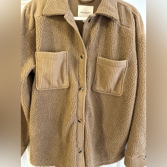 Thread & Supply High Pile Fleece Shacket Size Large - Picture 5 of 15